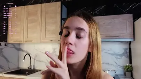 EarleneBrayton webcam model stream image