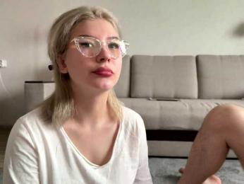 k1tty-cute webcam model stream image