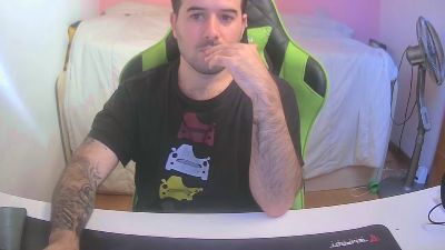 EzequielGarcia7 webcam cam4 model stream image