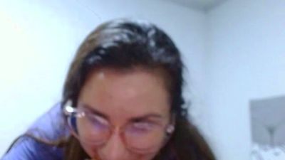 SweetNessa_ webcam model stream image