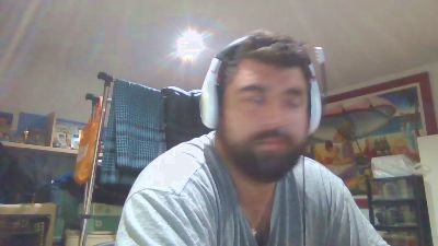 realKong webcam model stream image