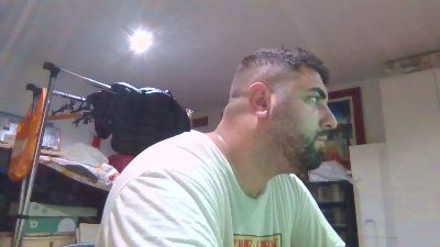 realKong webcam model stream image