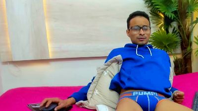 Wicked_Stud webcam model stream image
