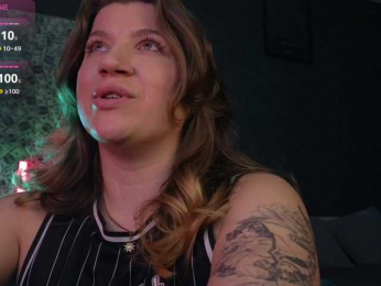 BloomBambi webcam model stream image