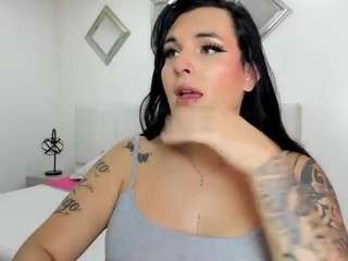 naty-pink webcam camsoda model stream image