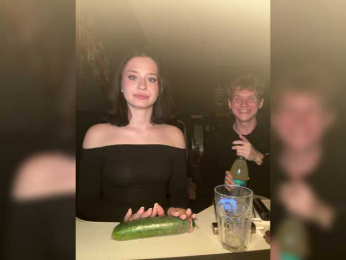 wowitsbarb1e webcam bongacams model stream image