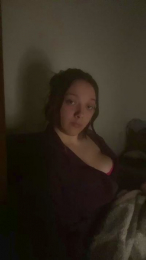 Merryna webcam model stream image