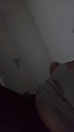 Merryna webcam model stream image