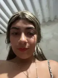 Sweed-virgin-pussy webcam model stream image