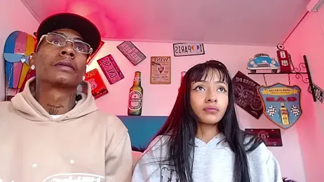 lili_roussi webcam stripchat model stream image