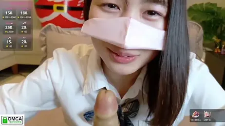 SUZU_ webcam stripchat model stream image