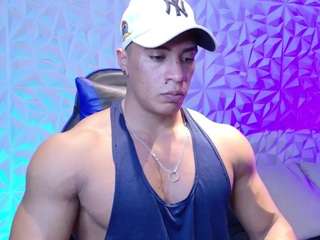 andrewblaze webcam camsoda model stream image