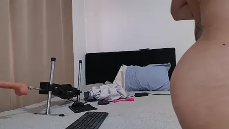 emmi_11 webcam stripchat model stream image