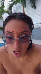 Meggy_Mae webcam model stream image