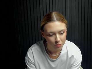 maidagornall webcam model stream image