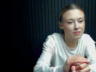maidagornall webcam model stream image