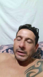 gusta370 webcam model stream image