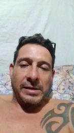 gusta370 webcam model stream image
