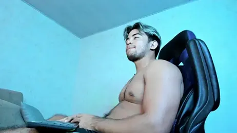 Bellion_grant webcam stripchat model stream image