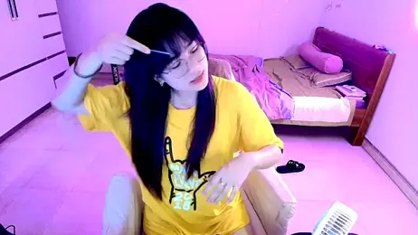 Queen_2k6 webcam model stream image