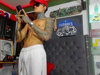 Raymond Courtois webcam model stream image
