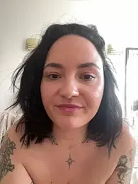 Orgasmille webcam model stream image