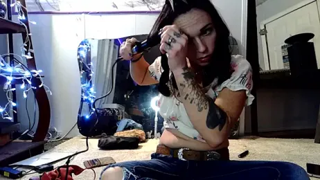 Genevieve143 webcam stripchat model stream image