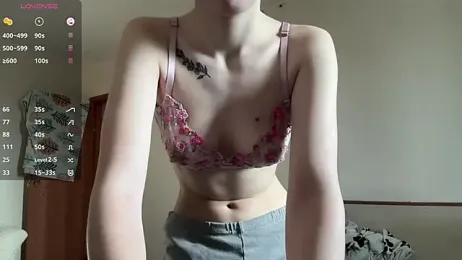 MargarettNewbie webcam stripchat model stream image