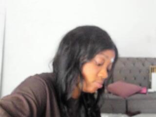 Anne Bullock webcam model stream image