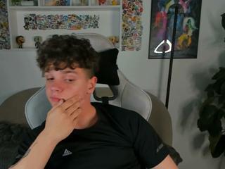 Tyler Mint webcam model stream image