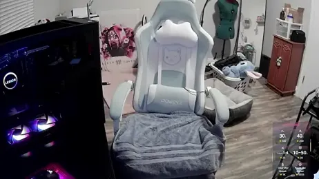 LilyFoxxx webcam model stream image