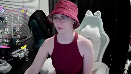LilyFoxxx webcam model stream image
