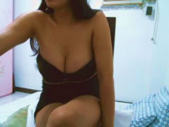 MaeKhalifaXX webcam cam4 model stream image