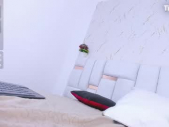 guadalupe21_ webcam model stream image
