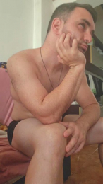 ardo_en_deseos webcam cam4 model stream image