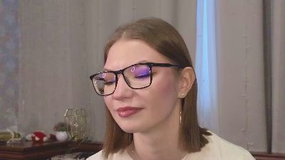 HoneySchuepfer webcam model stream image