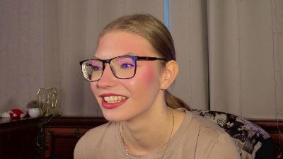 HoneySchuepfer webcam cam4 model stream image