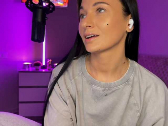 _UkRaiNo4Ka_ webcam model stream image