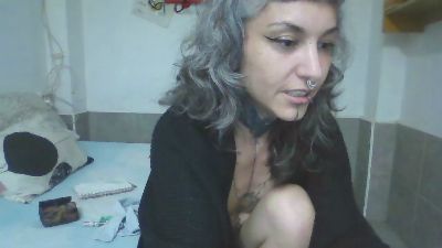 UrValkyrie webcam model stream image