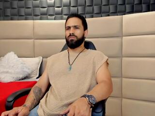 Leo Diaz webcam model stream image