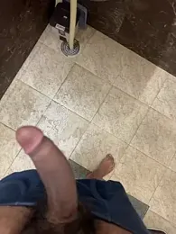 dickhardthic webcam model stream image