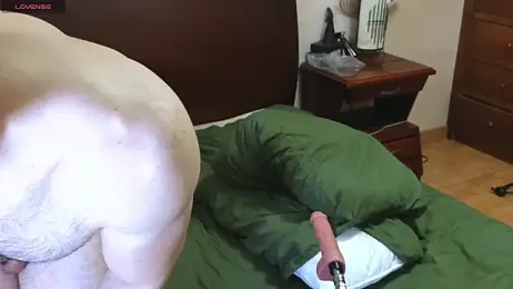 hairyncuteass webcam model stream image