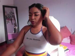 Katte Belle webcam flirt4free model stream image