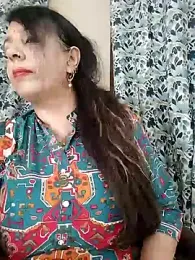 cute-tanvi webcam model stream image
