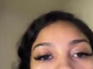 69jen webcam model stream image