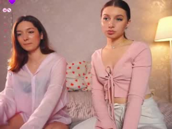_luminous_heart_ webcam model stream image