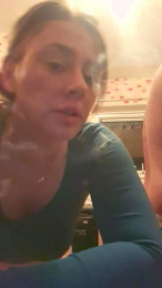 Scottiewren webcam model stream image