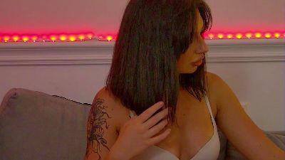 NaomiDyce webcam model stream image
