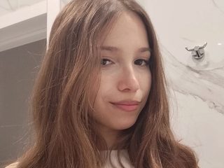 Darline Bouler webcam flirt4free model stream image