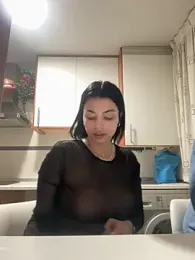 Noeliagglow webcam model stream image